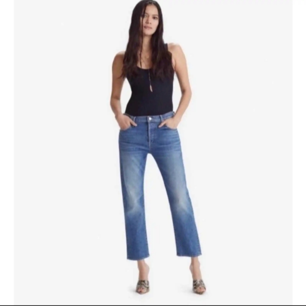 Mother The Scrapper Ankle Jean in Cowboys Don't Cry wash. Worn once